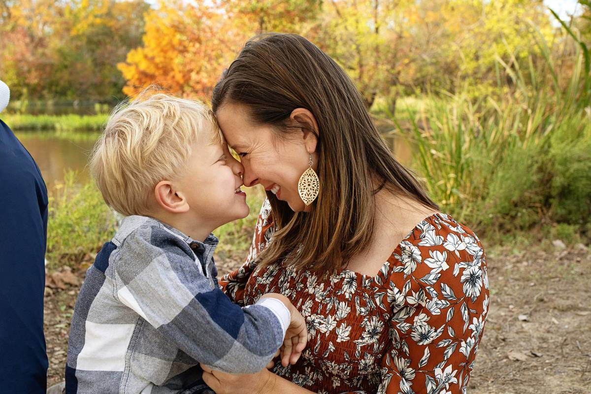 Dallas Fall Family Photos at White Rock Lake